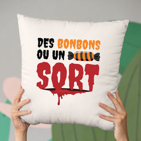 Coussin Des bonbons ou un sort Beige