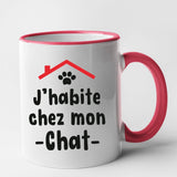 Mug J'habite chez mon chat Rouge