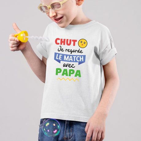 T-Shirt Enfant Chut je regarde le match avec papa Blanc