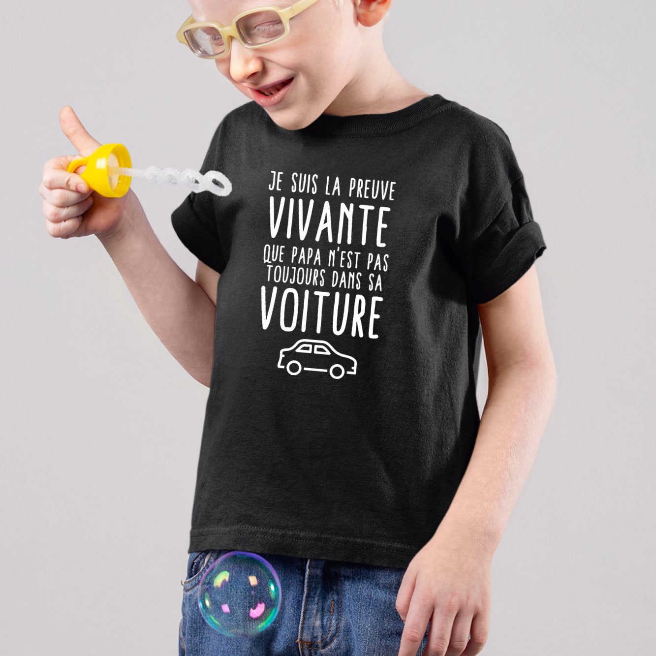 T-Shirt Enfant Preuve que papa n'est pas toujours dans sa voiture Noir